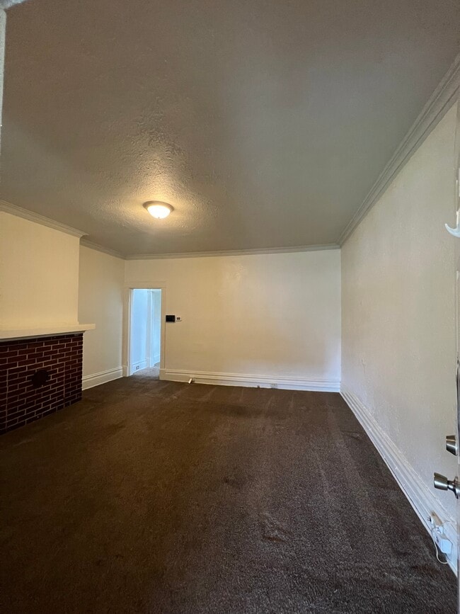 Photo - 218 E 18th Ave
