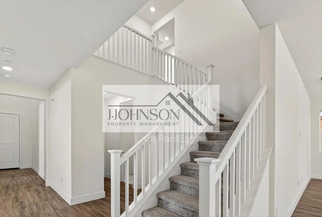 Photo - 6640 Silverleaf Ct