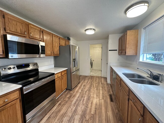 Photo - Single Family in Westminster for Rent