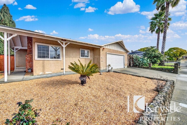 Building Photo - 126 Violet Dr