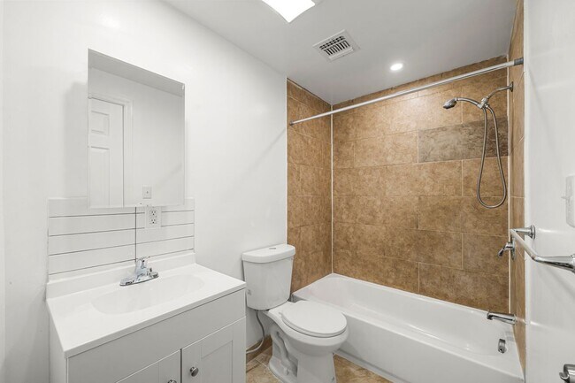 Photo - 46 Jefferson St