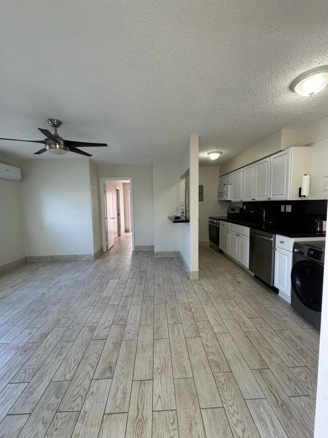Photo - 340 SW 16th Ct Unit 1
