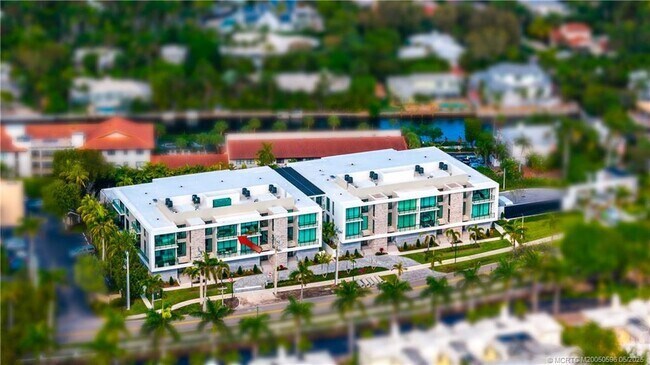 Building Photo - 1177 George Bush Blvd Unit 302 Rental