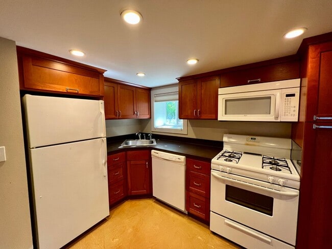 Photo - R0473 Unit B