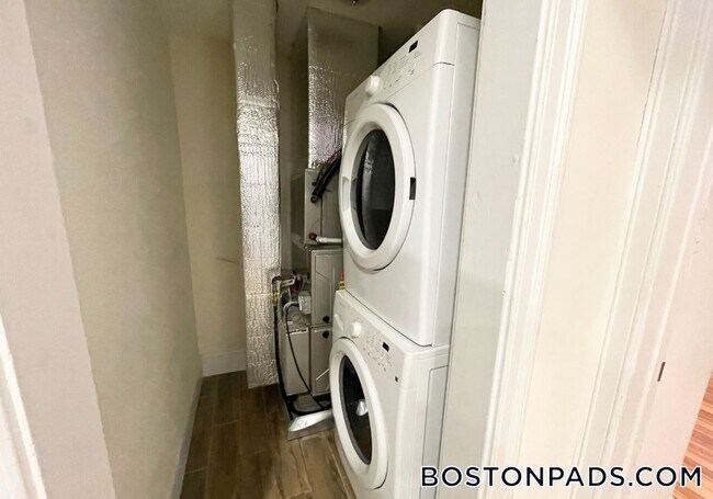 Photo - 31 Edison Green Unit 2