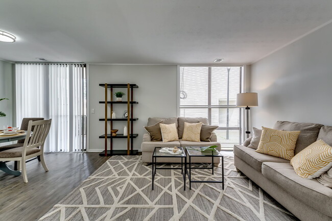 Photo - Lakeside Reserve