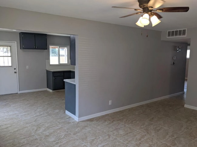 Photo - 8325 Fillmore Ave