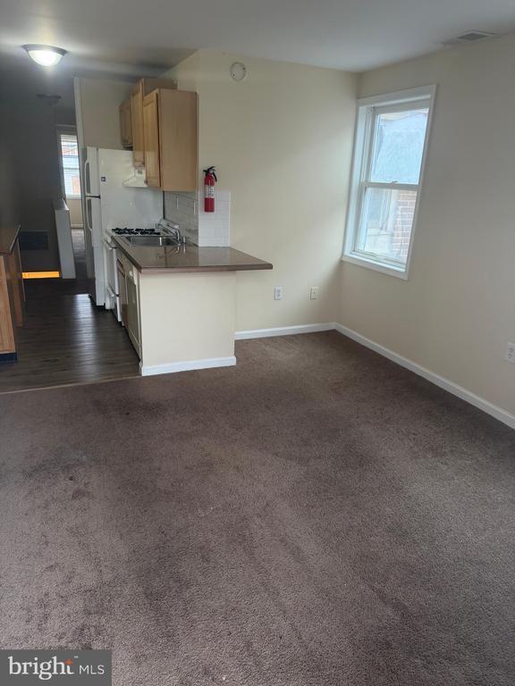 Photo - 1008 Clifton Ave