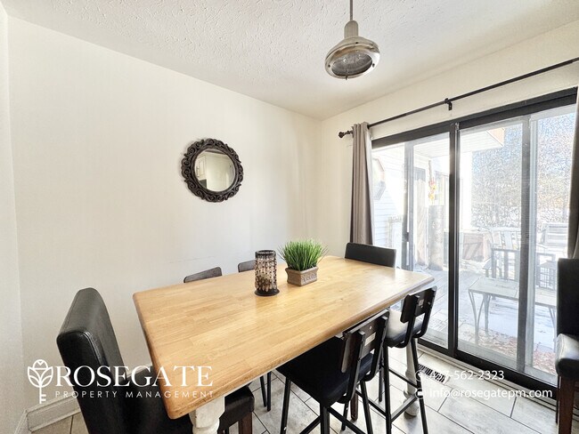 Photo - Charming 2-Bedroom Detached Home with Fireplace & Backyard Deck in Oshawa