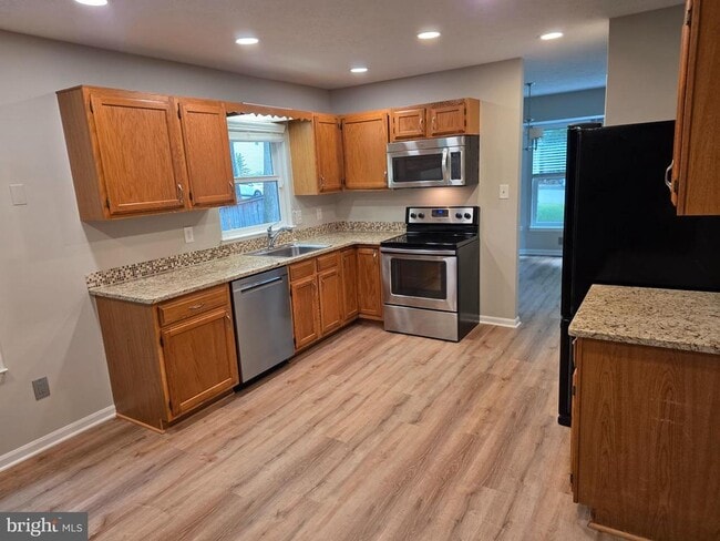 12000 Rosiers Branch Dr