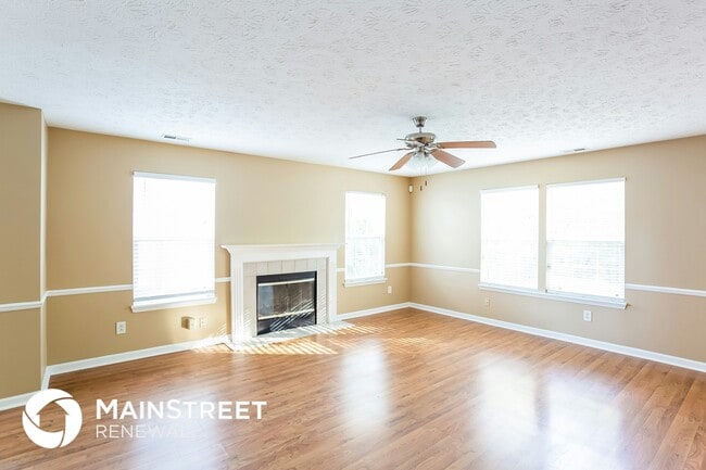 Photo - 2279 Salem Park Dr
