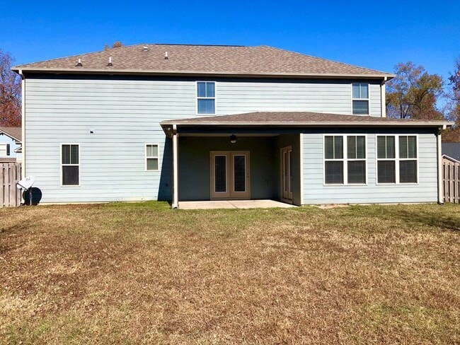 Photo - 226 Sandleton Way House