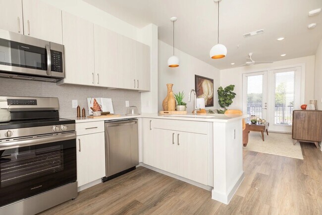 Photo - 1690 North Loop