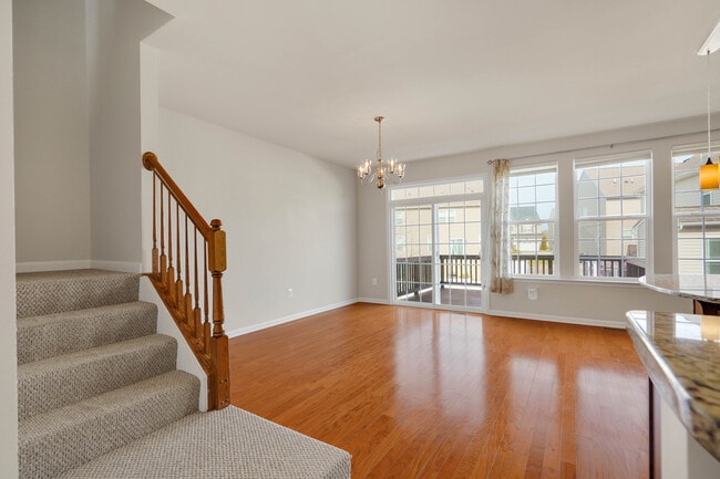 Photo - 6 Lamplighter Ln