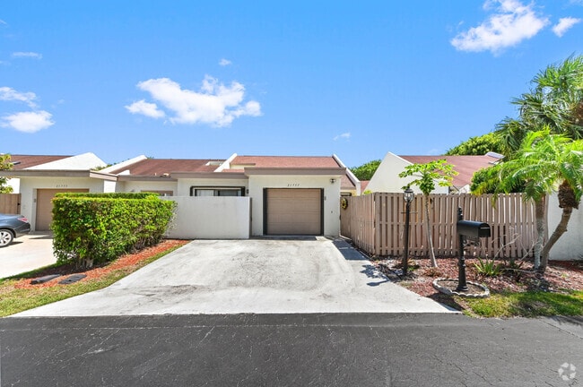 Building Photo - 21757 Contado Rd Rental