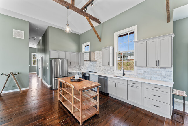 Photo - 240 Meadow Rd Condo Unit A