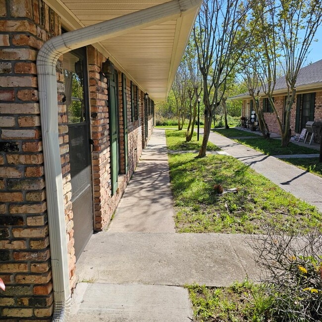 Photo - 1013 Talbot Ave