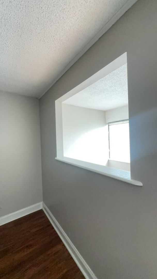 Photo - University Towers- 1bd/1ba Apartment Avail... Unit 618