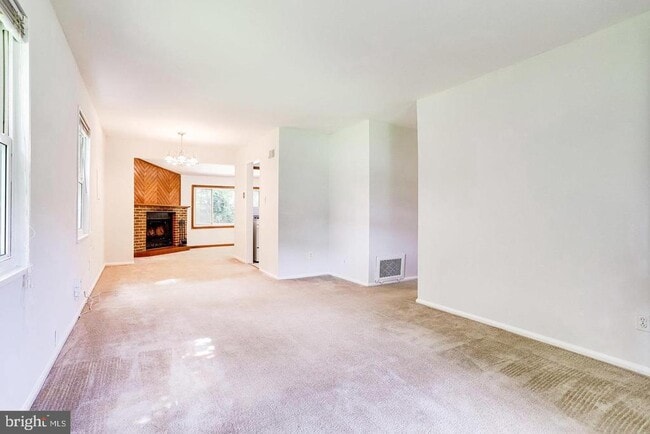 Photo - 1922 Anderson Rd