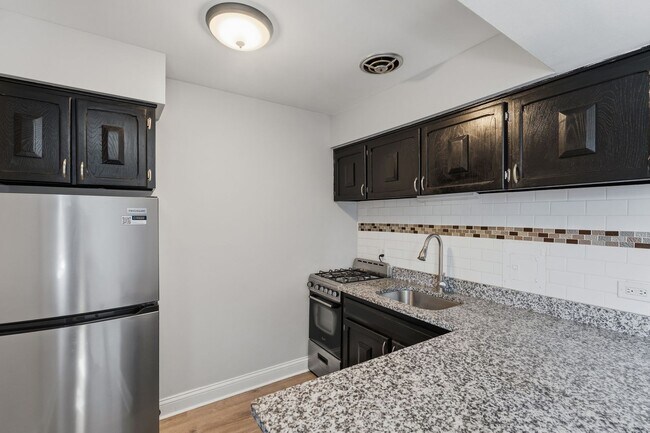 Photo - 5533 N Kenmore Ave Unit 506