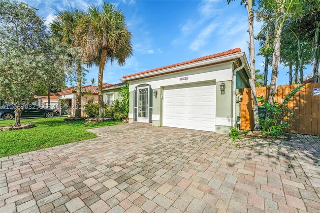 Photo - 5520 NW 49th Ave