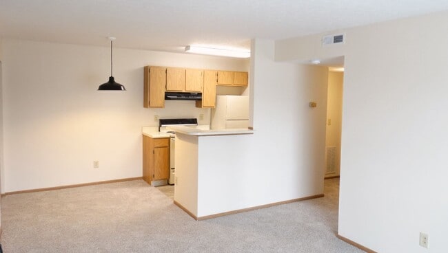 Barrington Club Apartments