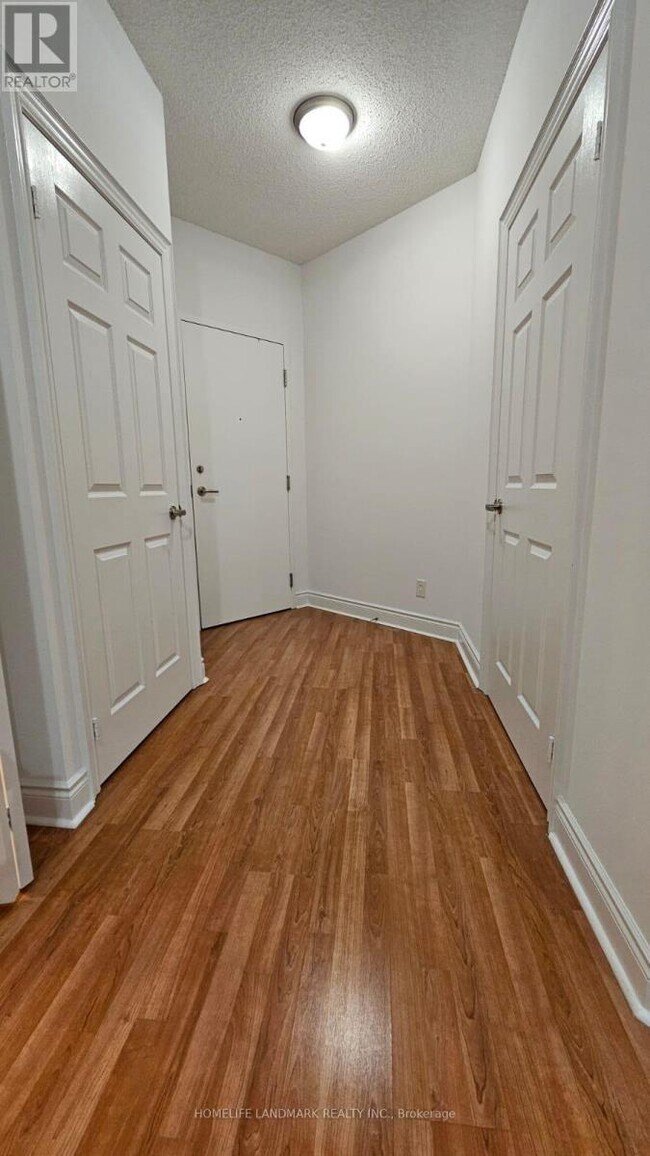 Photo - 33 Cox Blvd Unit 117