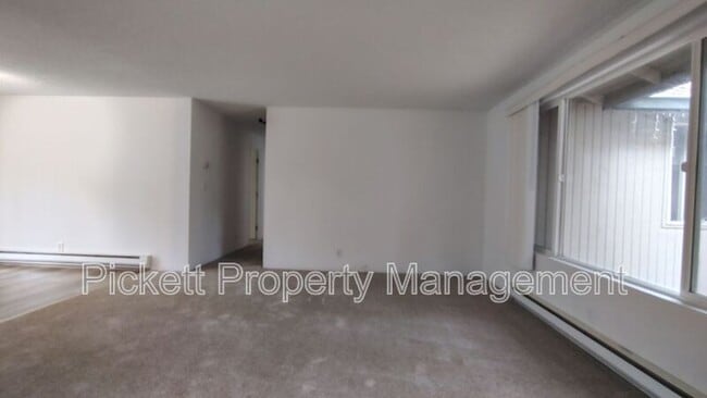 Photo - 1803 Winfield Ave Unit B
