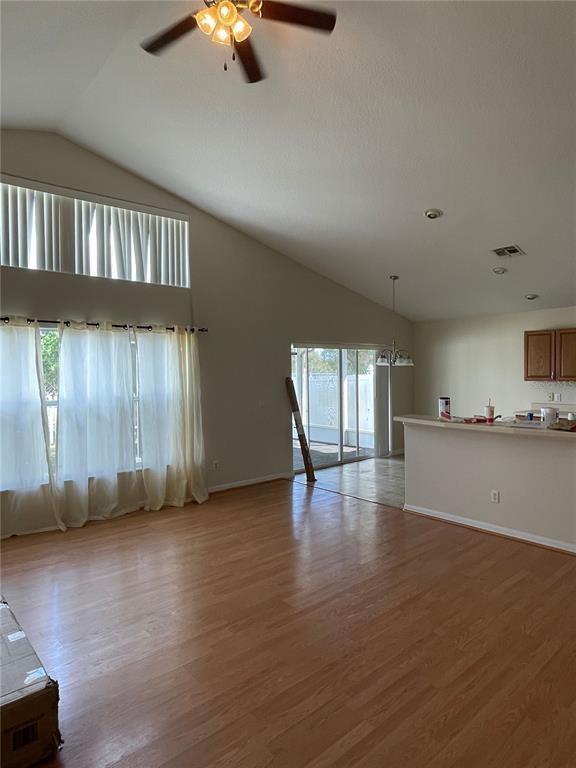 Photo - 722 Windsor Estates Dr