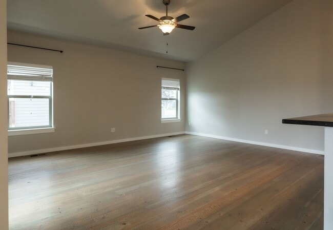 Photo - 16 Naomi Rose Ln