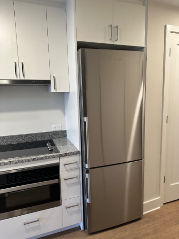 Photo - 1211 Van St SE