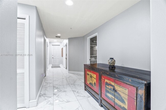 Photo - 601 N Miramar Ave Unit 107