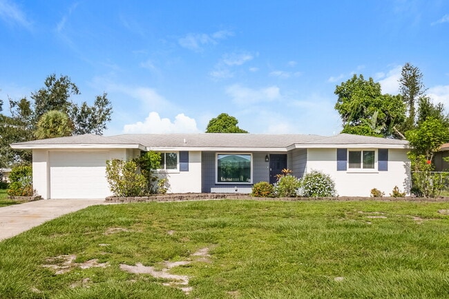 Building Photo - 1516 W Neponsit Dr Rental