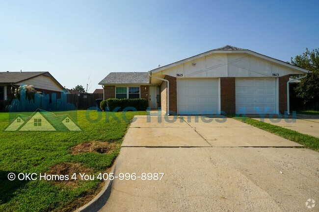 Building Photo - Nice NW OKC 2 Bed, 2 Bath  Duplex Rental