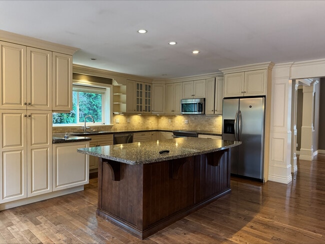 Photo - 4072 Prairie St