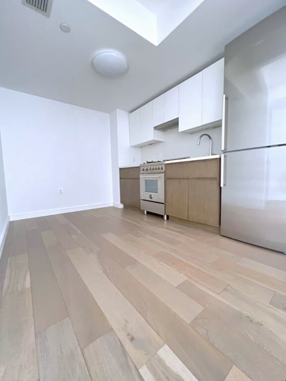 Photo - 107 Columbia Heights Unidad 4L