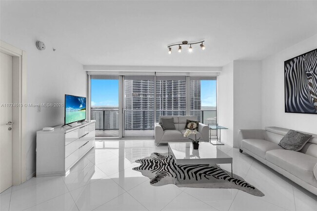 Photo - 200 Biscayne Blvd Condo Unit 3908