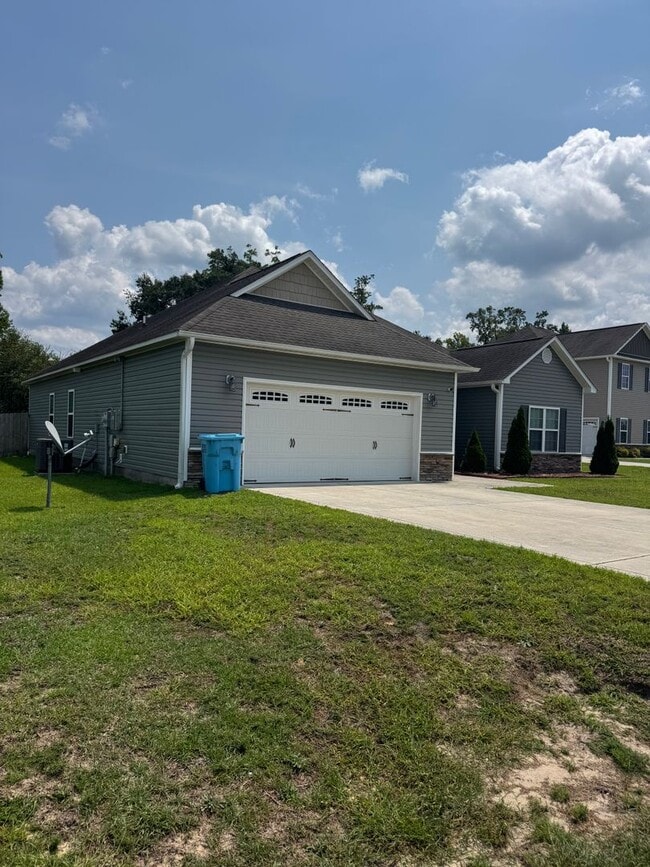 Photo - 157 Prelude Dr