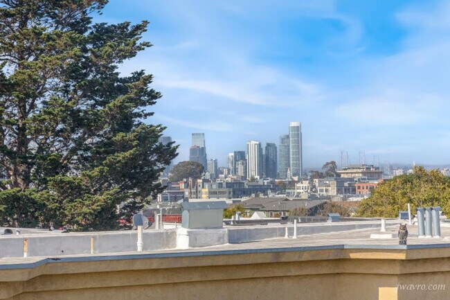 Photo - 1101 S Van Ness Ave Unit 1