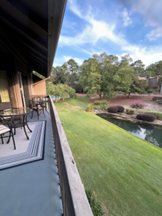 250 Sugar Plum Ln
