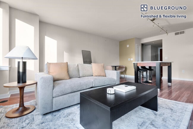 Photo - 1510 Clarendon Blvd Unit FL11-ID1148