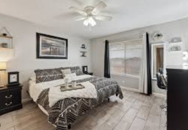 Photo - 923 Vance Jackson Rd Unit 118.7