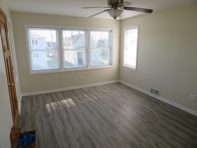 Photo - 118 N 12th Ave Unit 2