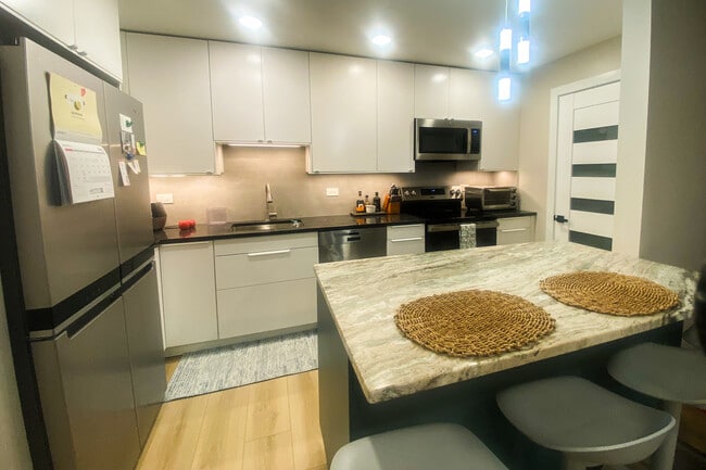 Photo - 715 W Central Rd Unit A8