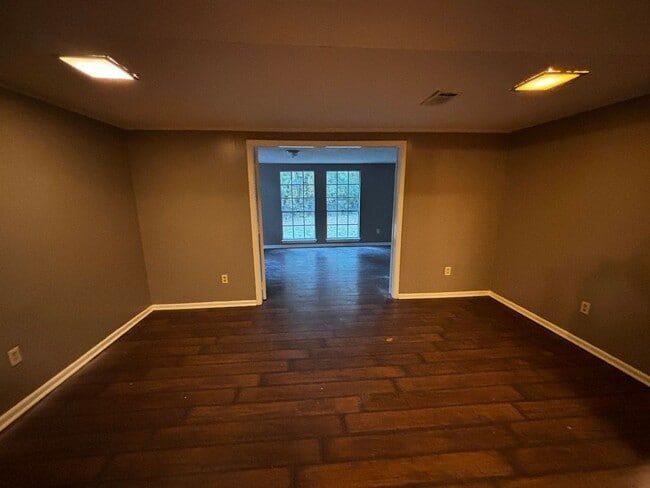 Photo - 5318 Venetian Way