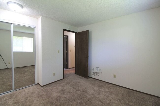 Photo - 1604 Swift Blvd