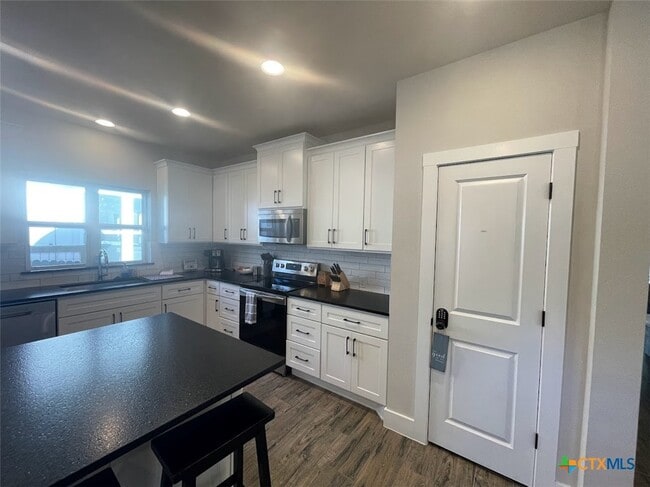 Photo - 1220 Diamondhead Dr