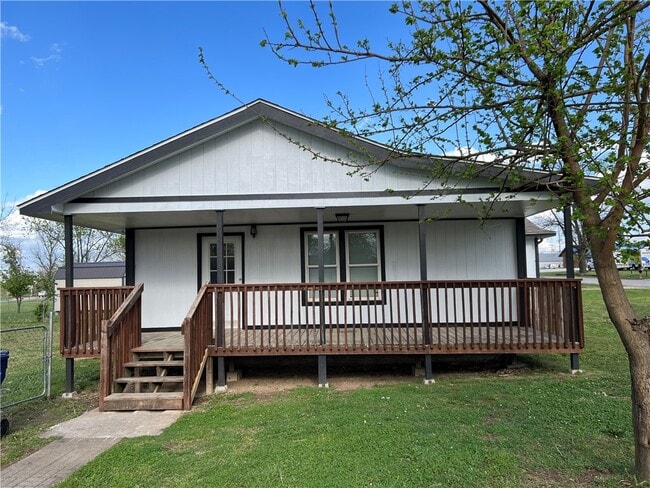 Photo - 851 S Jersey St