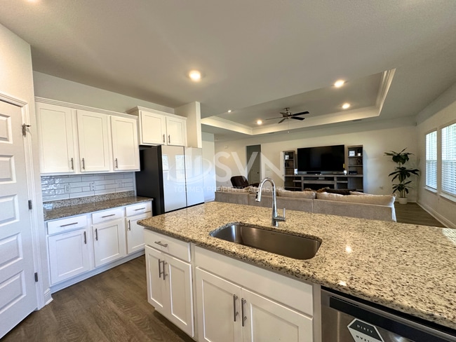 Photo - 30858 Semper Dr