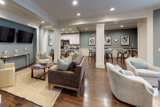 Clubhouse - Crowne at Live Oak Square
